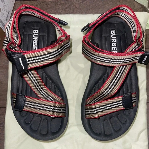 Authentic Burberry Men\'s Patterson icon Stripe Strap Sandals Burberry Men main image 2